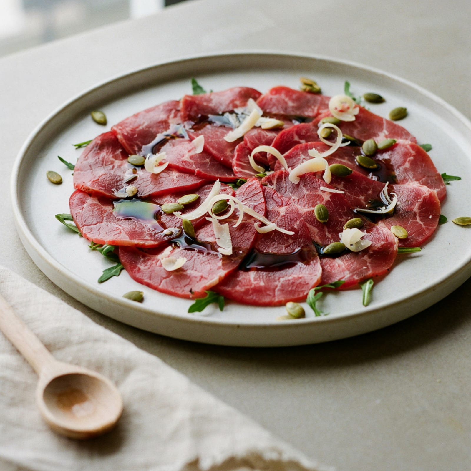 Carpaccio de Beterraba com Óleo de Abóbora – galeria 2