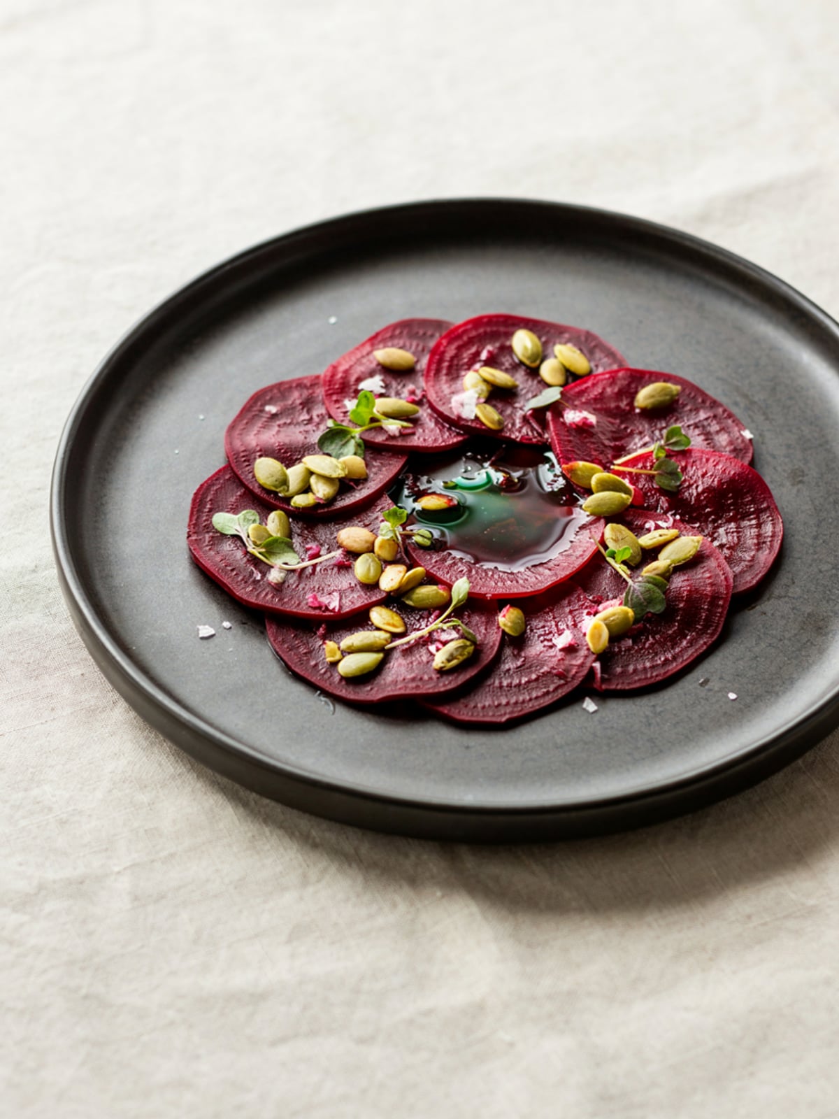 Carpaccio de Beterraba com Óleo de Abóbora – galeria 3